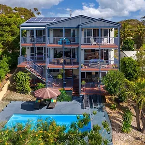 57 Cooloola Drive Holiday home