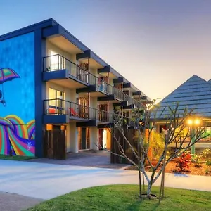 Freedom Backpackers Rainbow Hostel